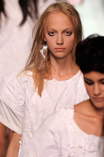Look 45